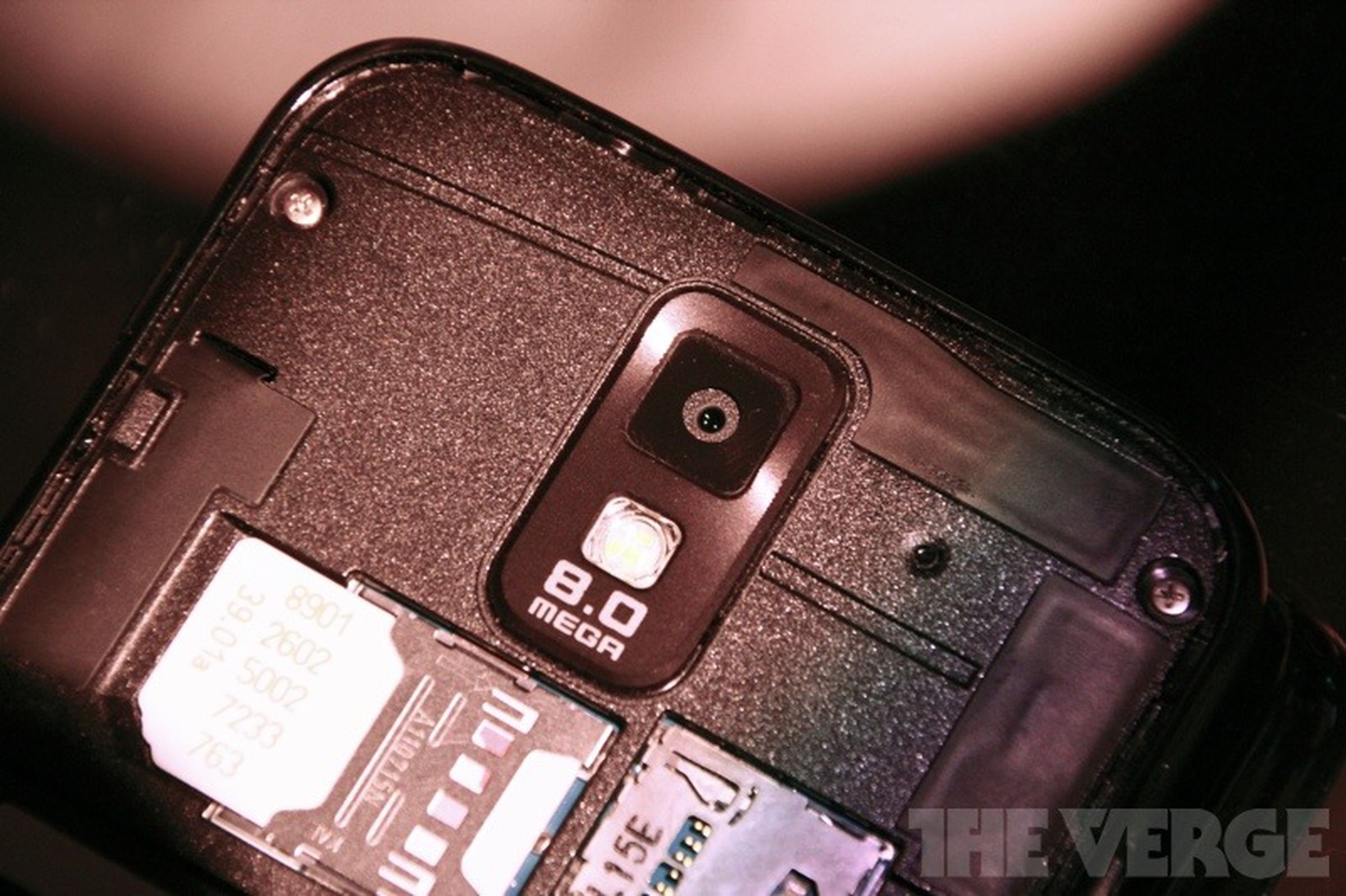 HTC Amaze 4G and Galaxy S II for T-Mobile hands-on photos