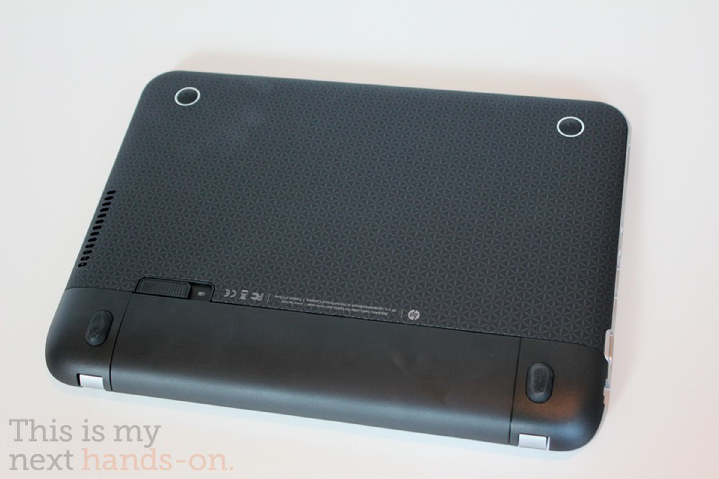HP Pavilion dm1 refreshed — hands on photos