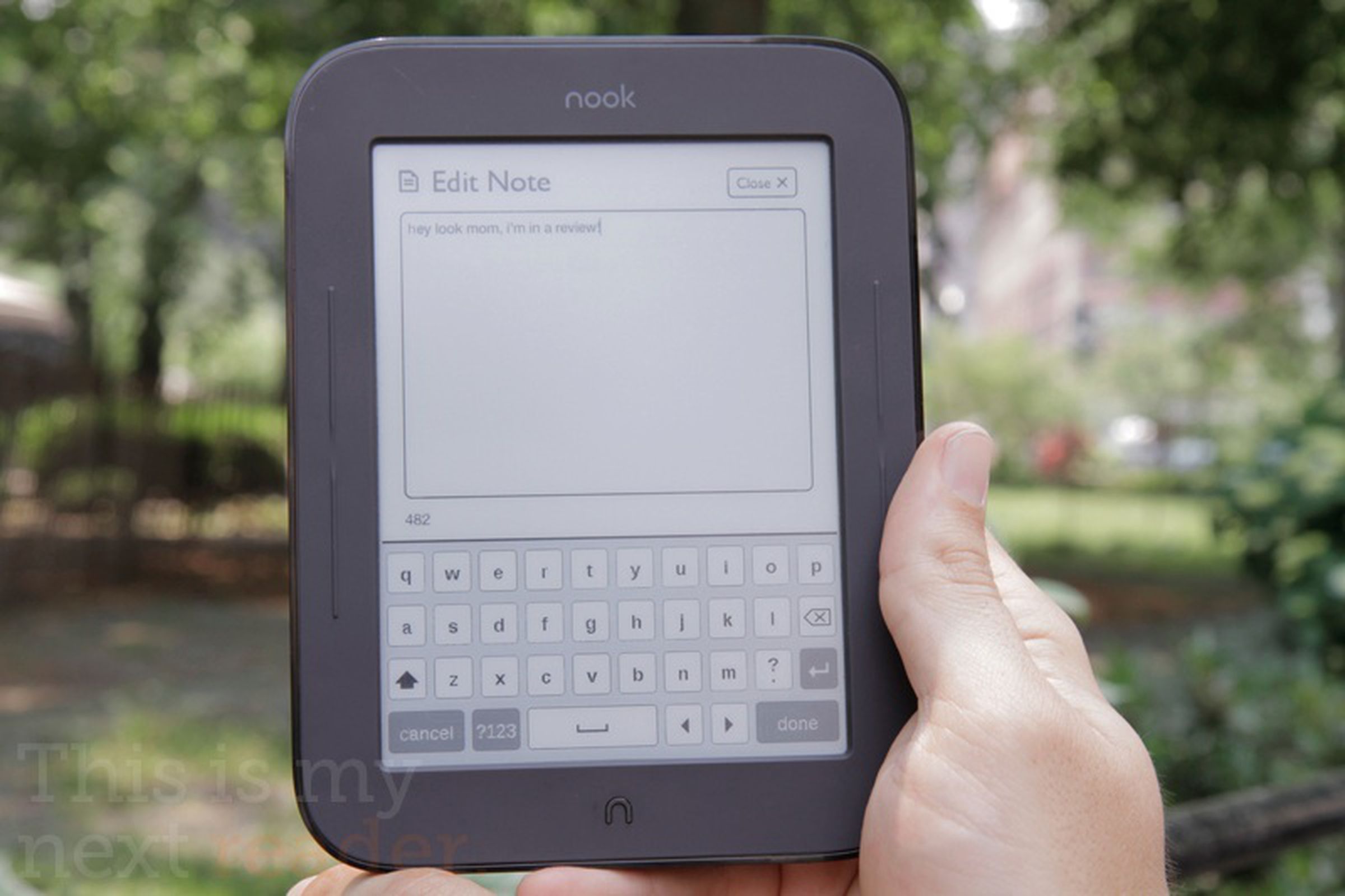 Barnes & Noble Nook review pictures