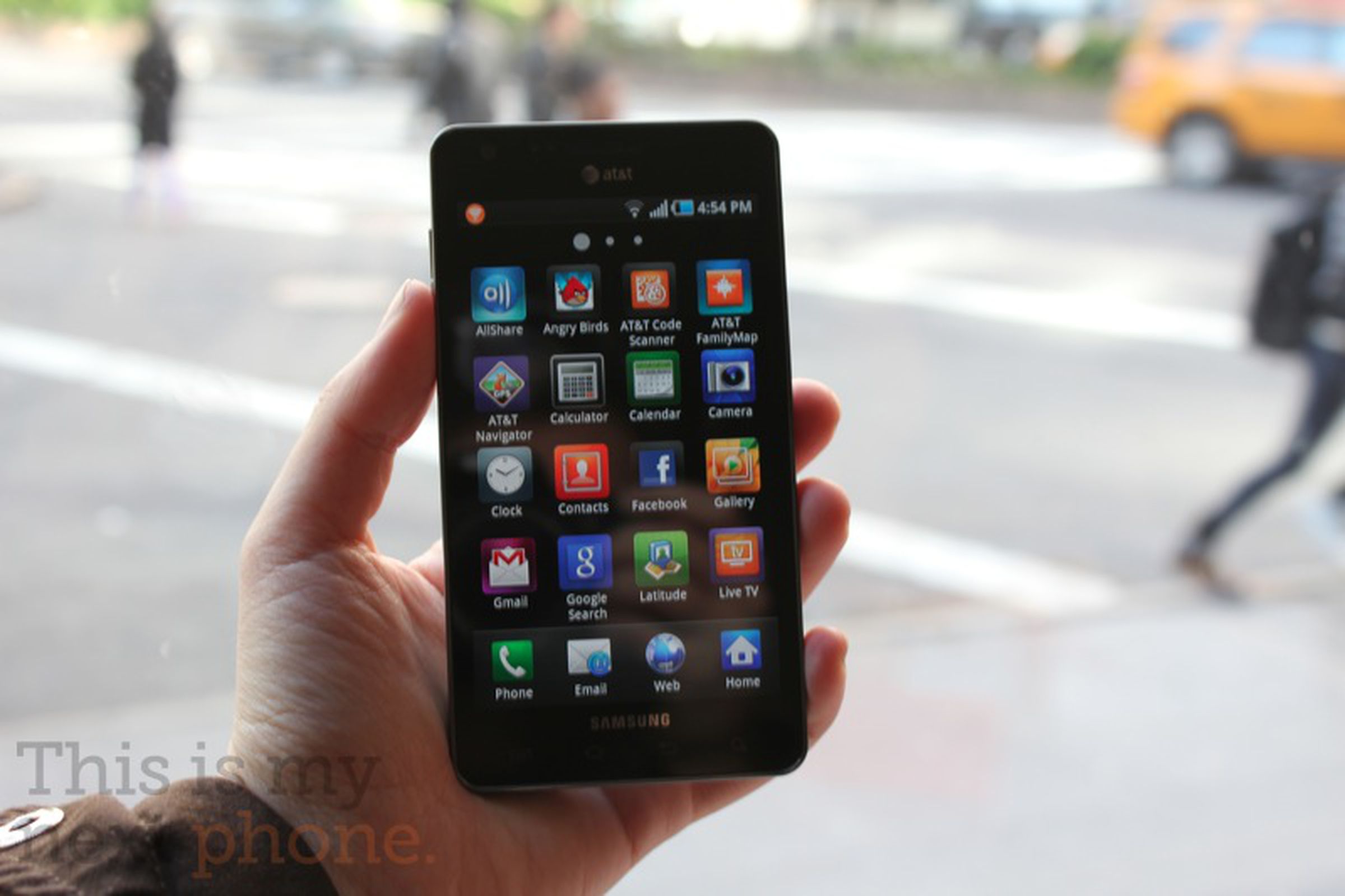 Samsung Infuse 4G for AT&T: unboxing and hands-on
