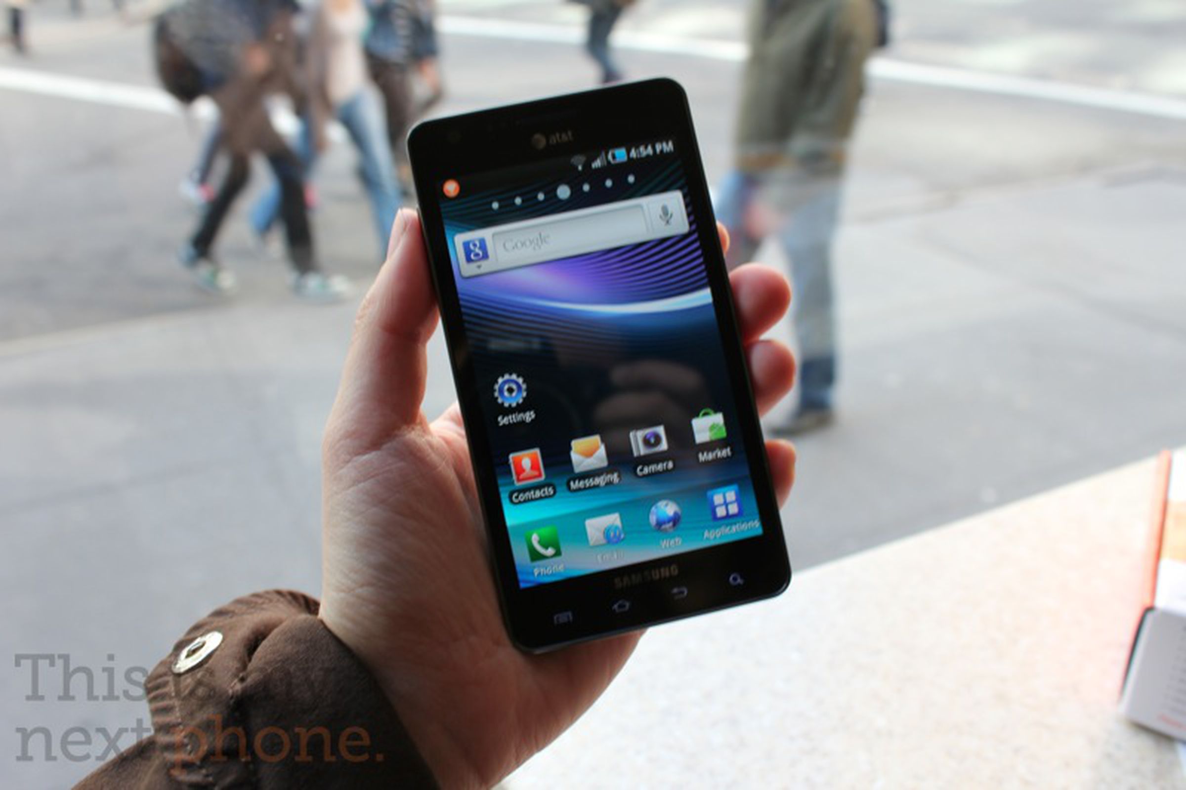 Samsung Infuse 4G for AT&T: unboxing and hands-on