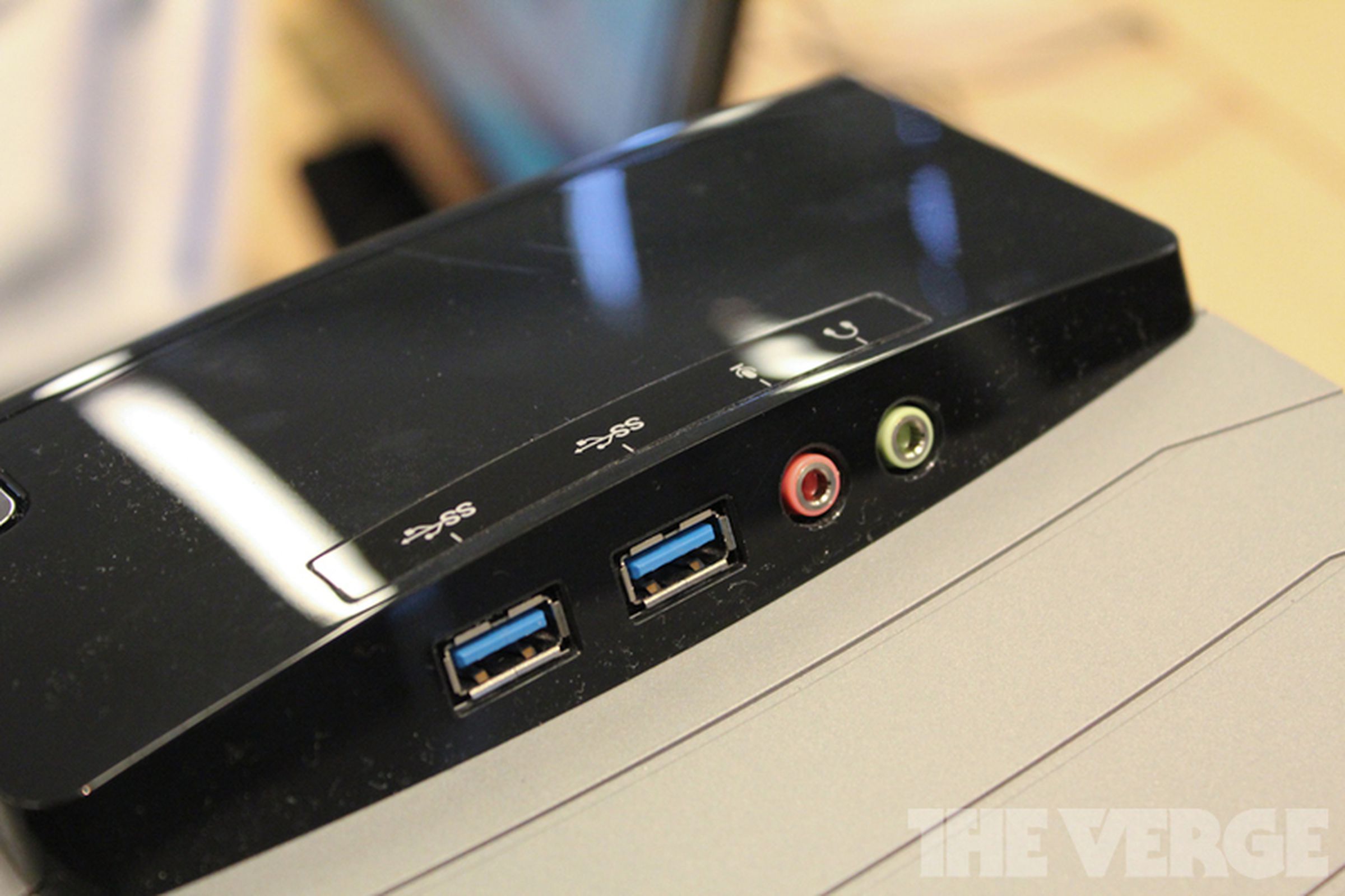 HP Pavilion HPE h9 Phoenix hands-on and press photos