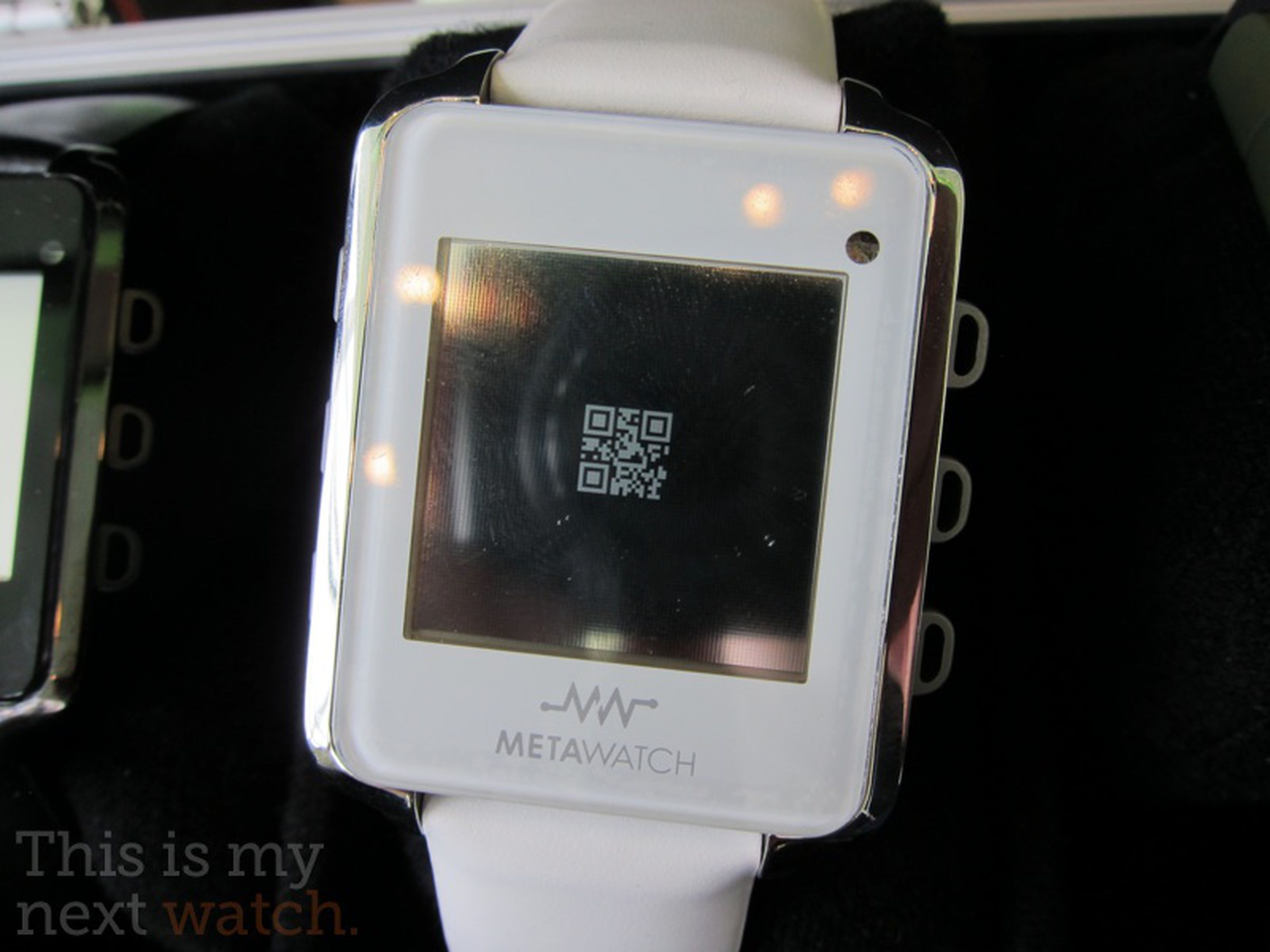 Meta Watch hands-on pictures