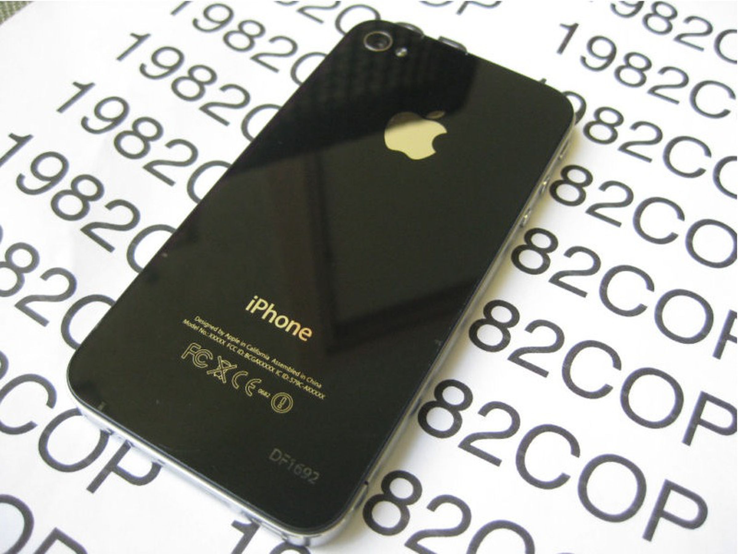 iPhone 4 prototype appears on eBay 