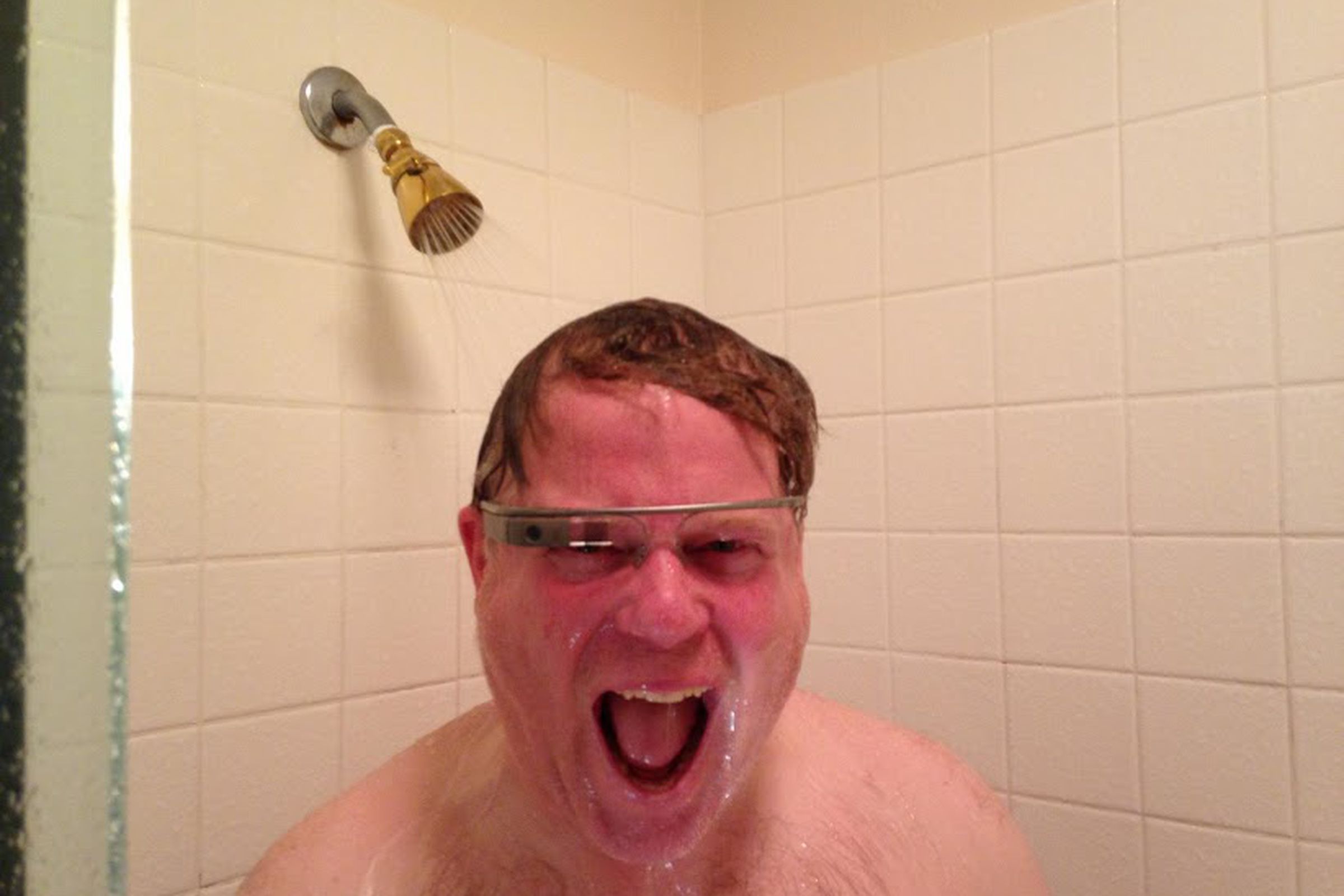 Robert Scoble Google Glass shower
