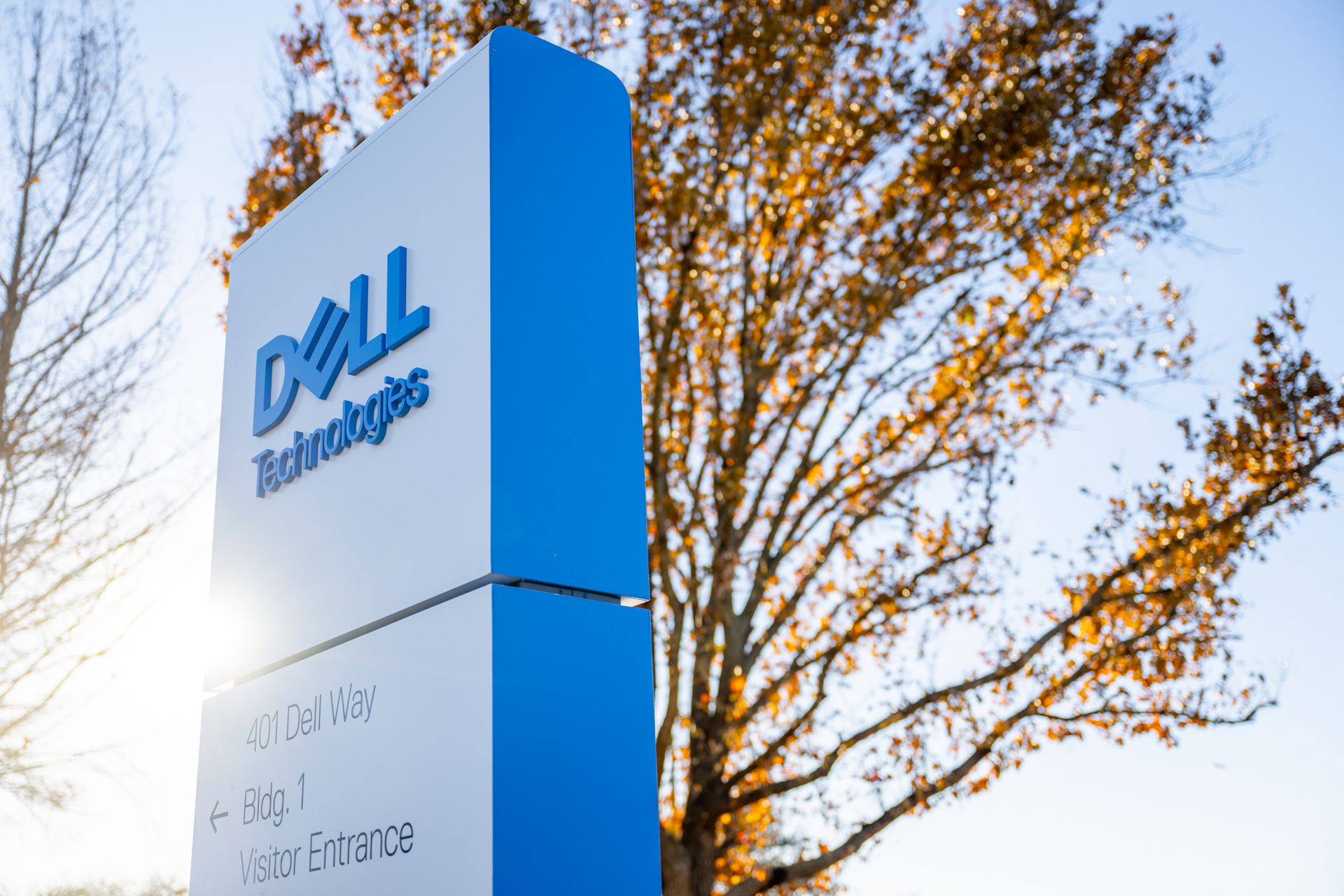Dell to layoff 6,650 employees as demand for PCs plummets The Verge