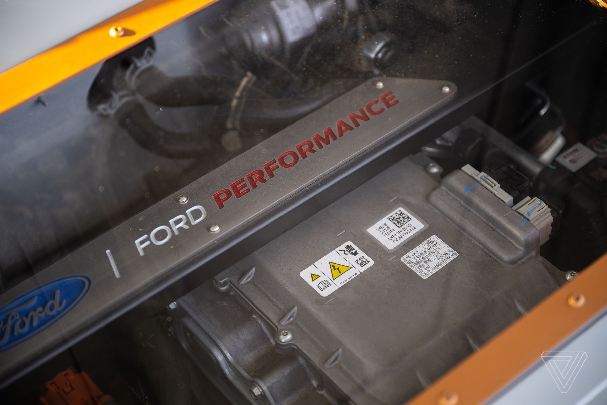 Inside the F-100 Eluminator is two M-9000-MACHE electric motors.