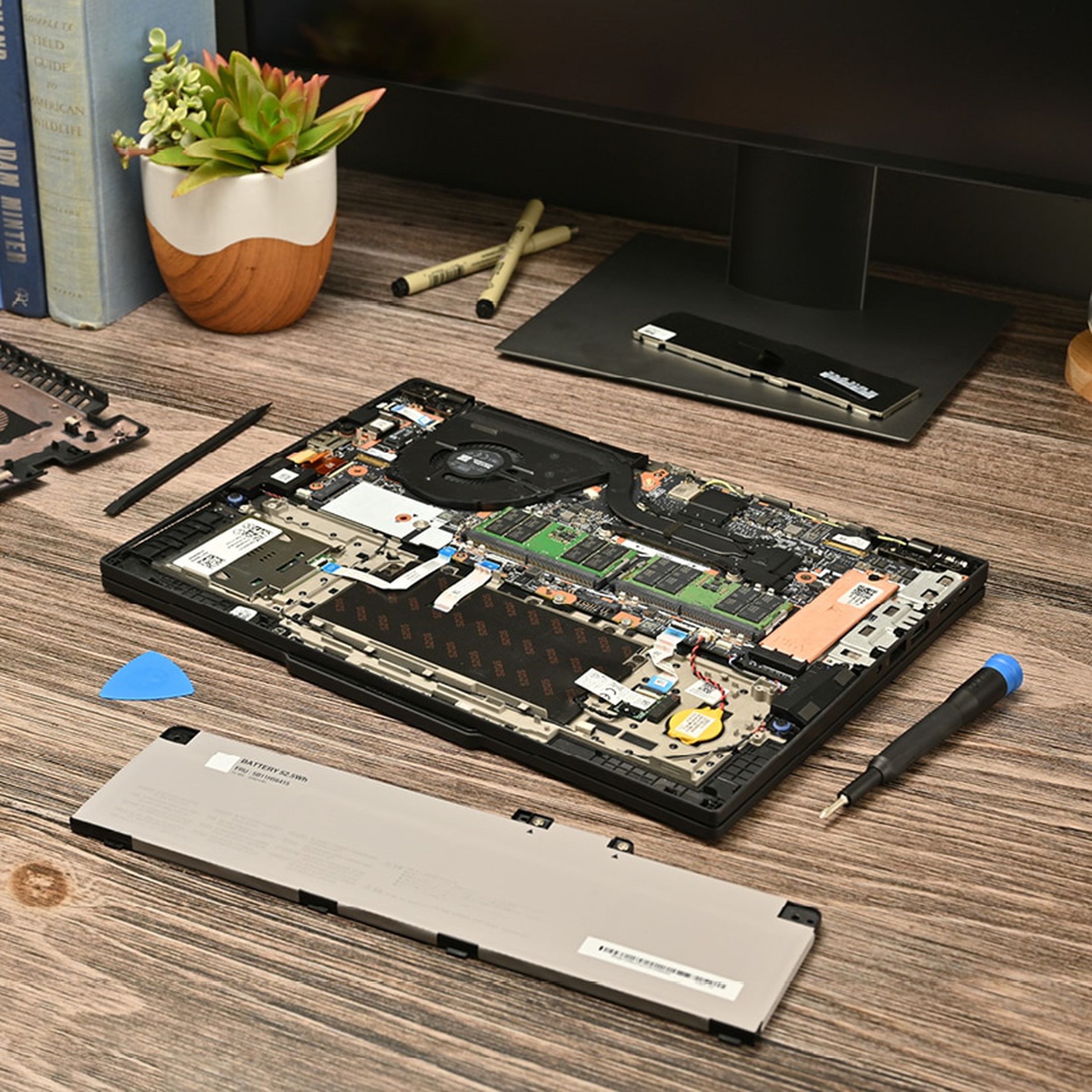 The ThinkPad T14 Gen 5 makes it easy to replace the battery, SSD, RAM, and the display assembly.     
