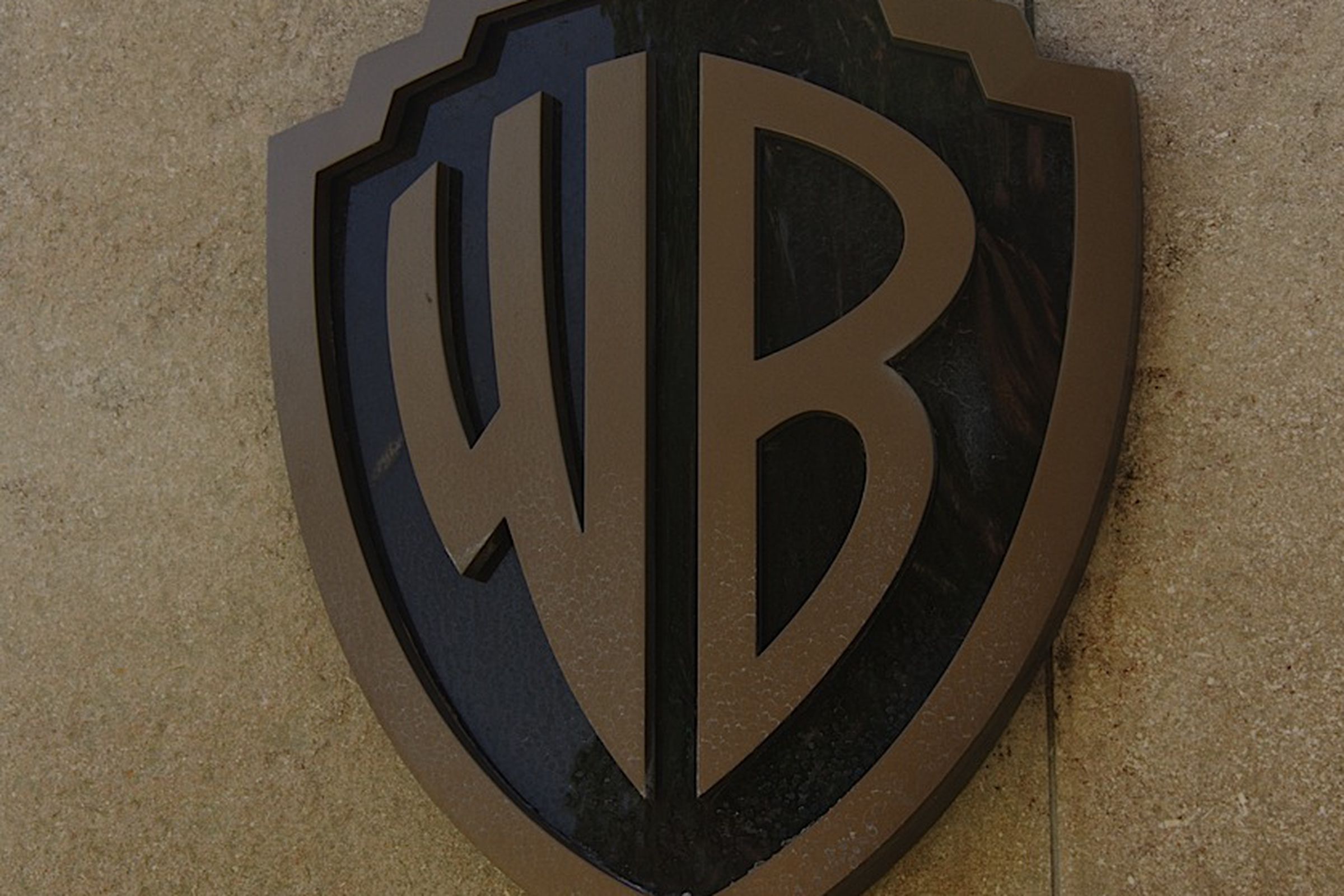 Warner Bros studio logo
