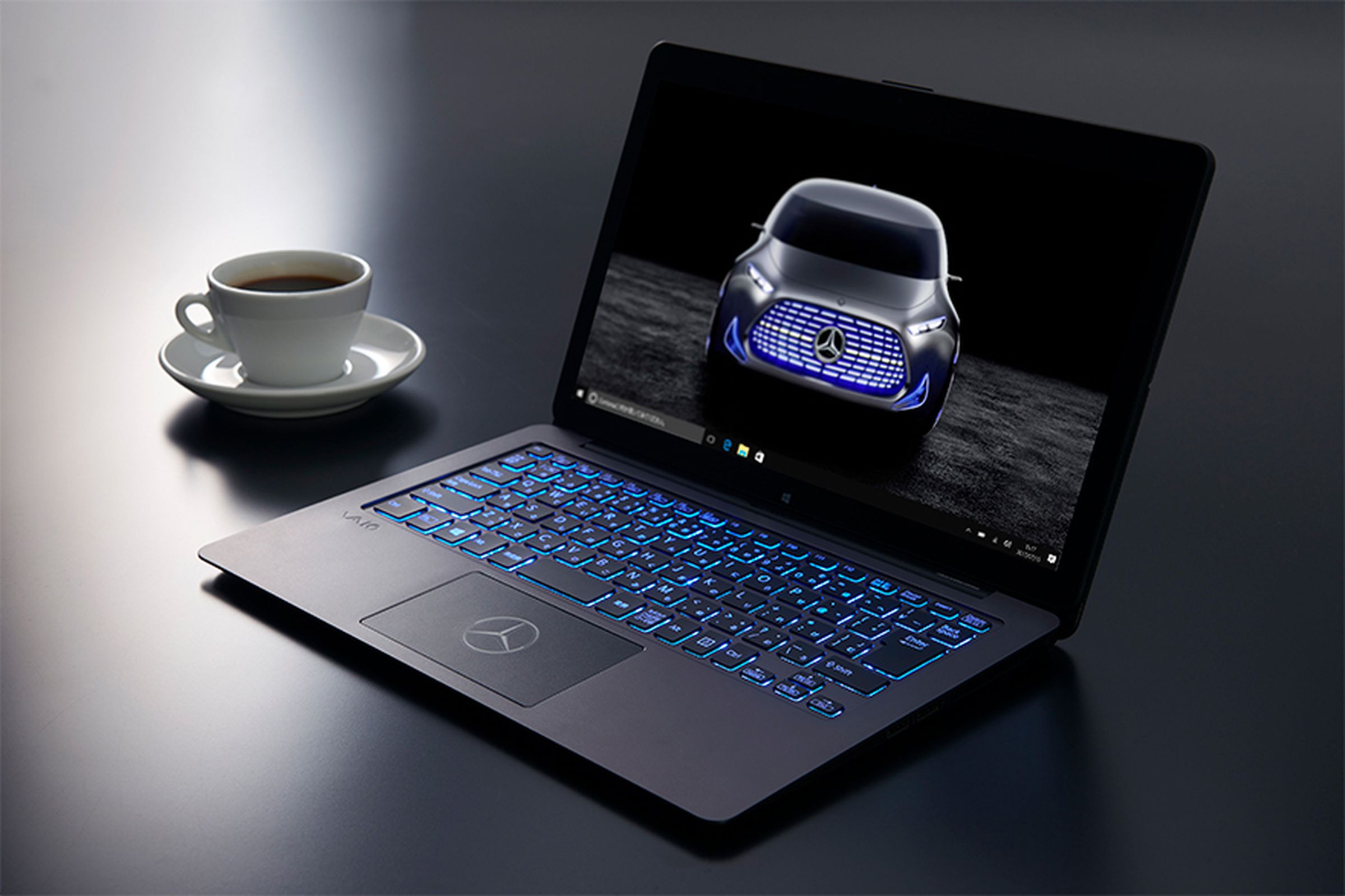 Рейтинг ноутбуков для работы 2024. VAIO Z Mercedes-Benz. Красивый ноутбук. Компьютер будущего. Ноутбук будущего.