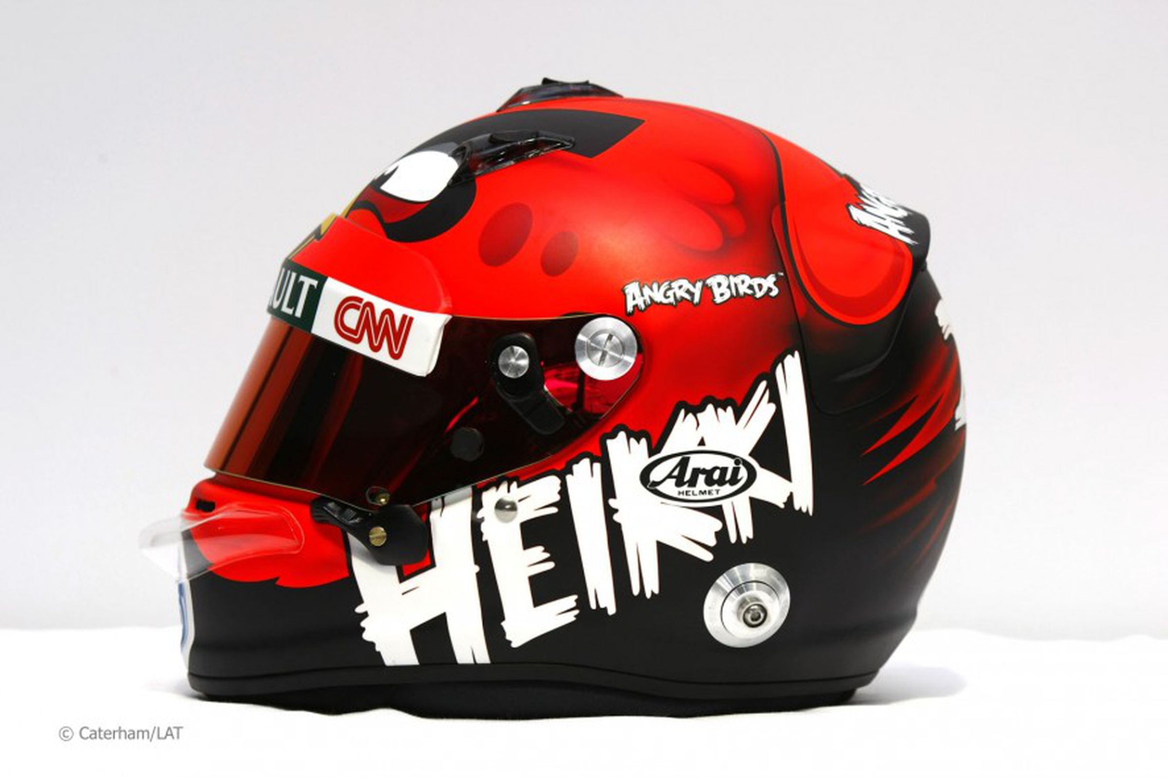 Heikki Kovalainen's Angry Birds F1 helmet