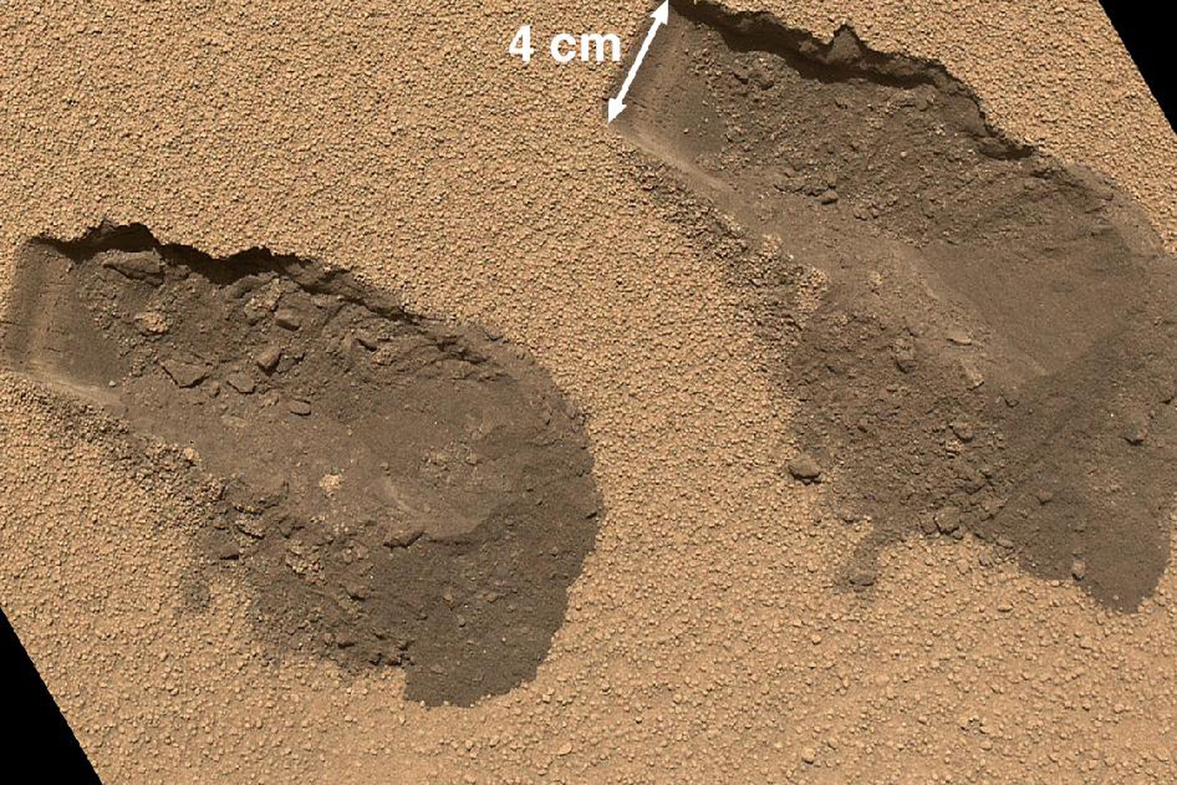 Curiosity soil scoops