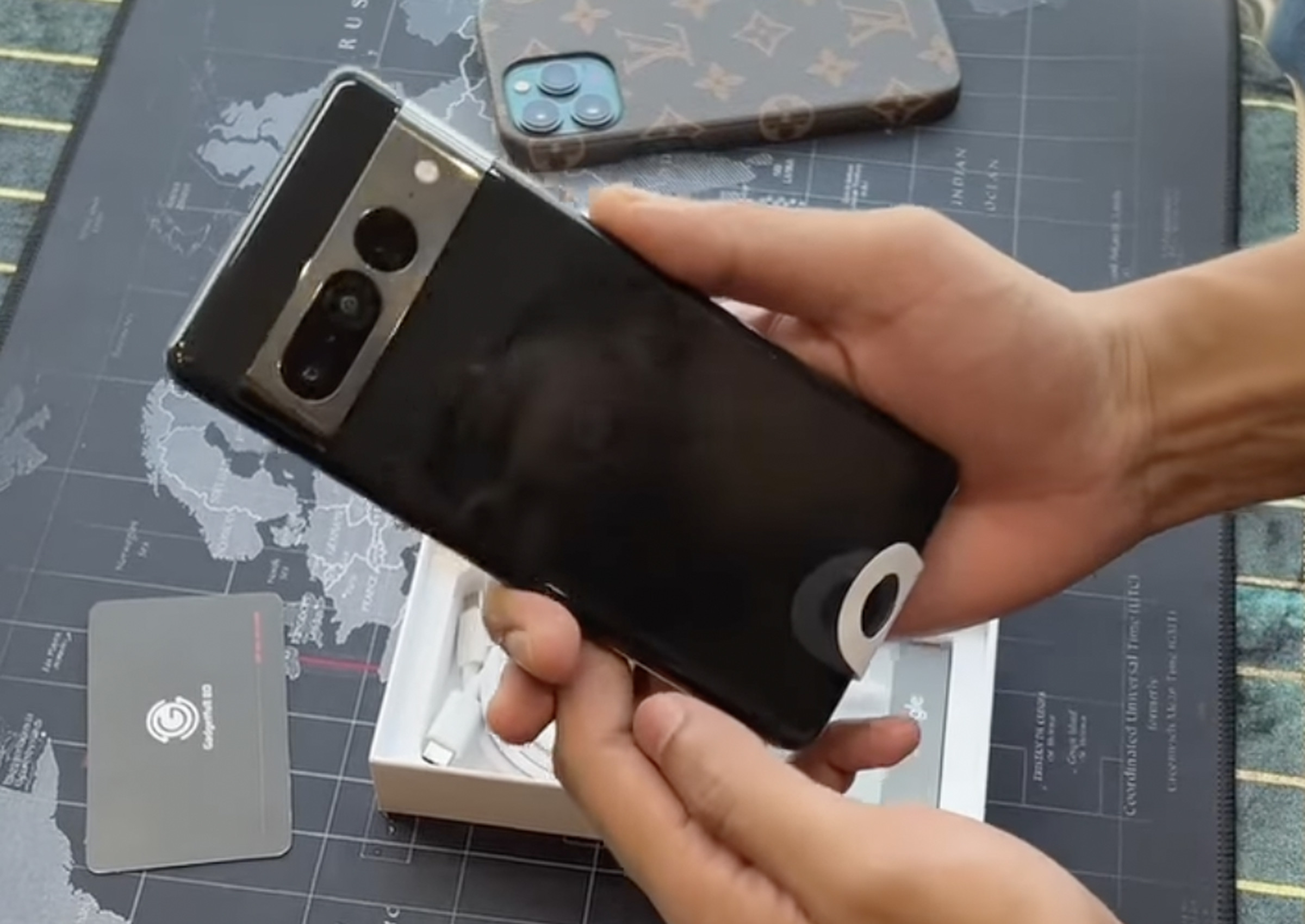 A screenshotted image showing the alleged Pixel 7 Pro in an unboxing video