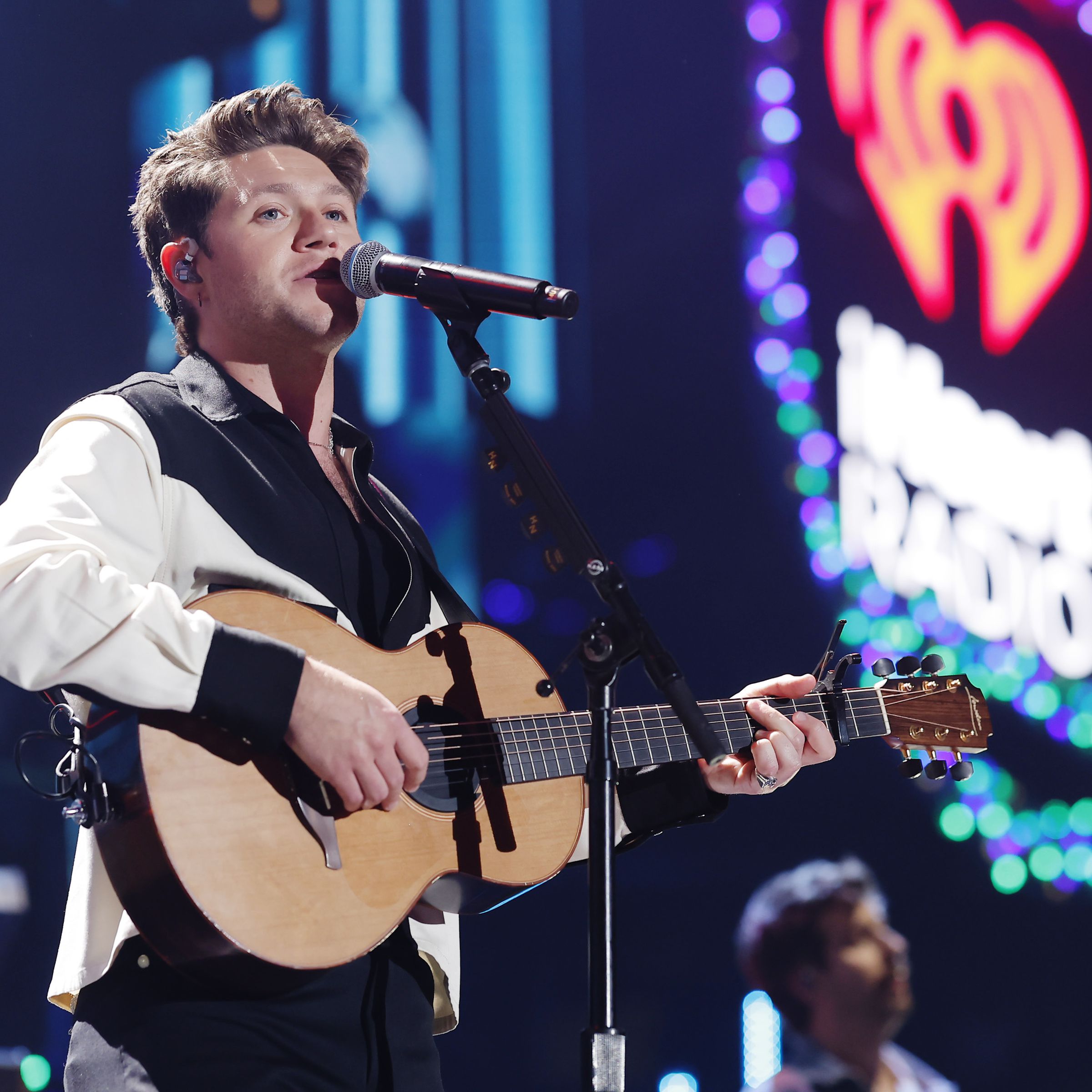 Niall Horan performs onstage at iHeartRadio 102.7 KIIS FM’s Jingle Ball 2023 presented by Capital One at the Kia Forum on December 1st, 2023