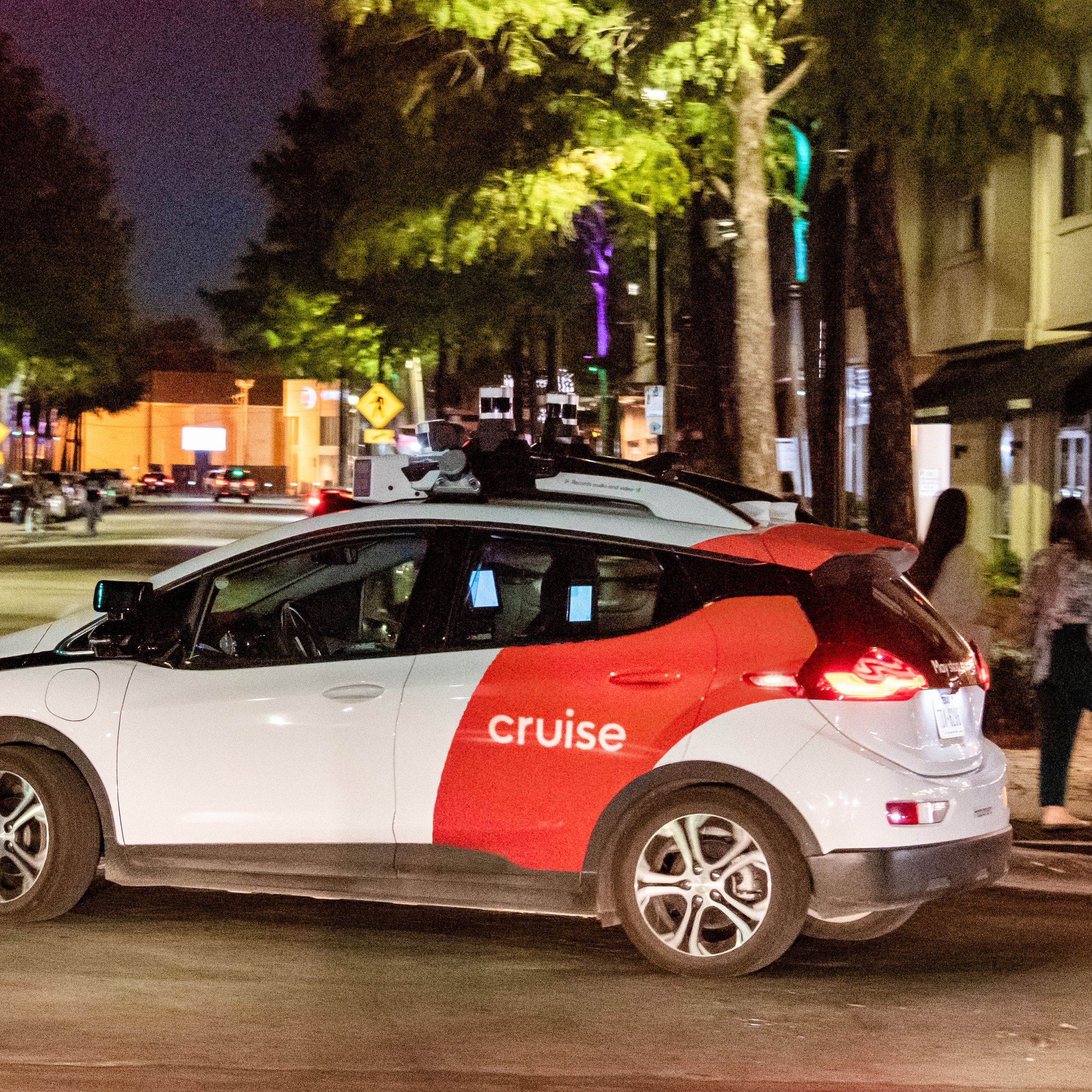 Cruise robotaxi in Houston